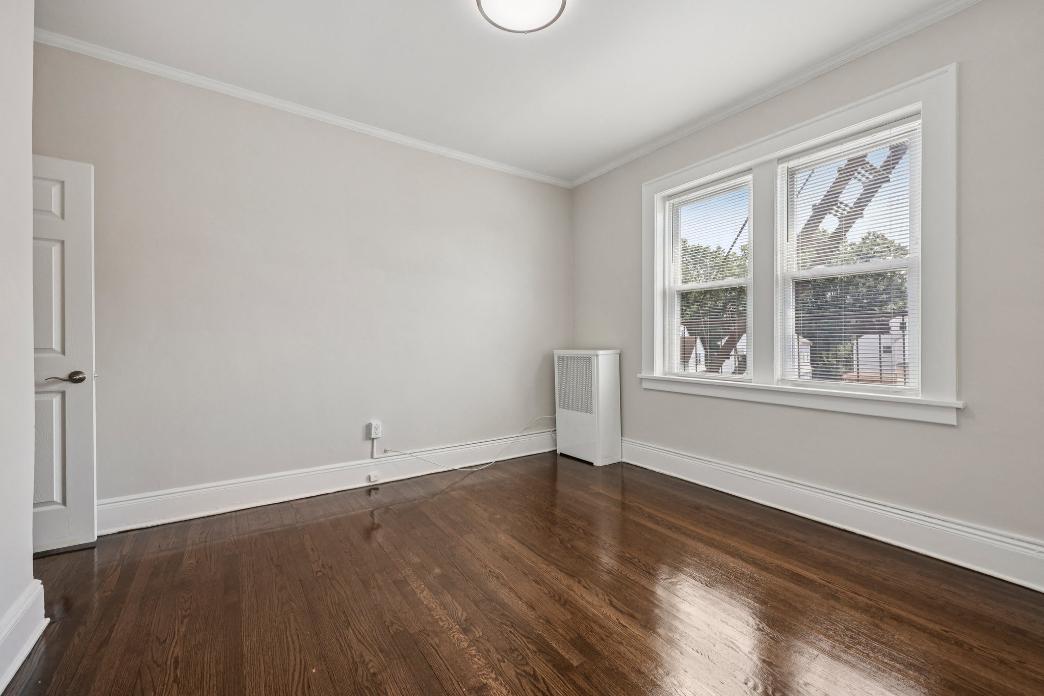 Gallery Photo 15